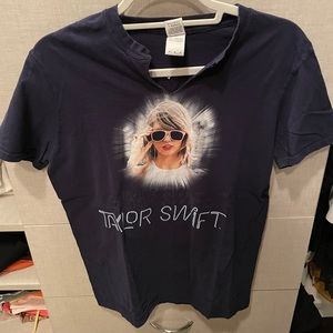 Taylor Swift Concert T-shirt